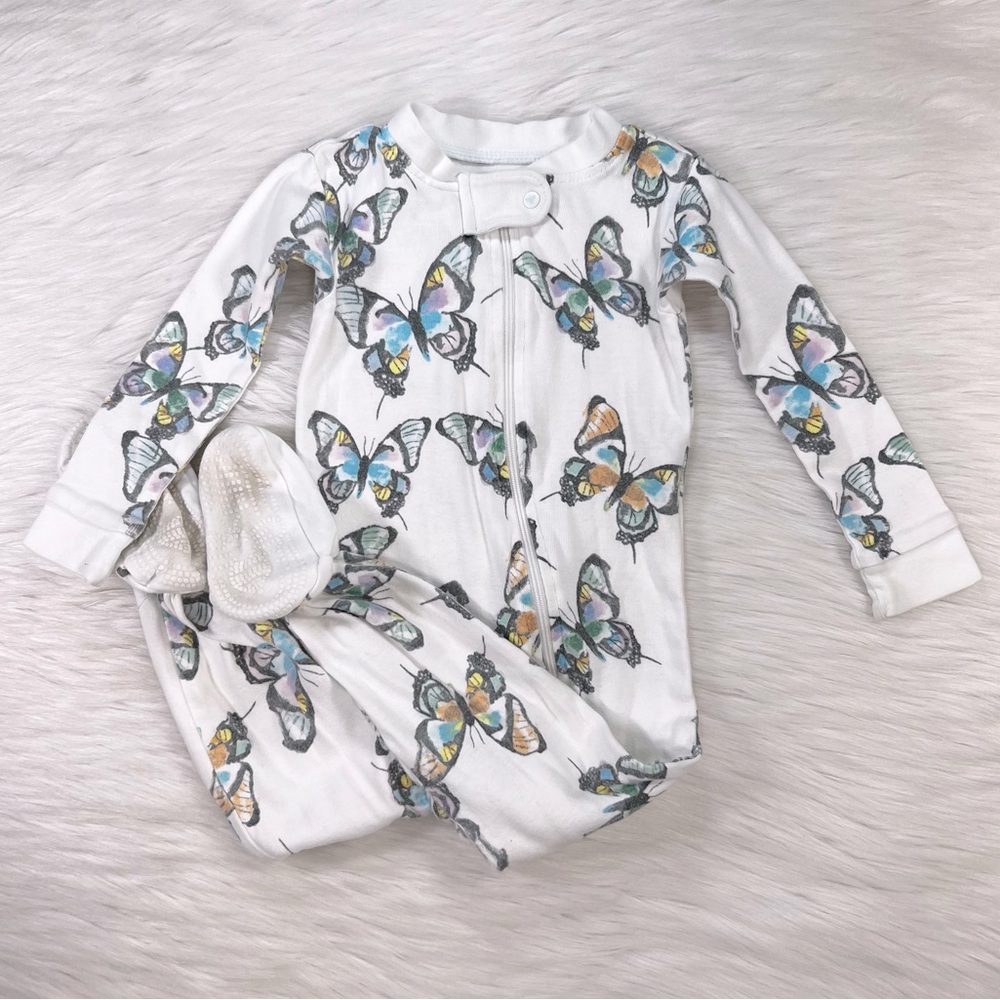 Burt’s Bees Baby footed pajamas with butterflies, size 12 months
